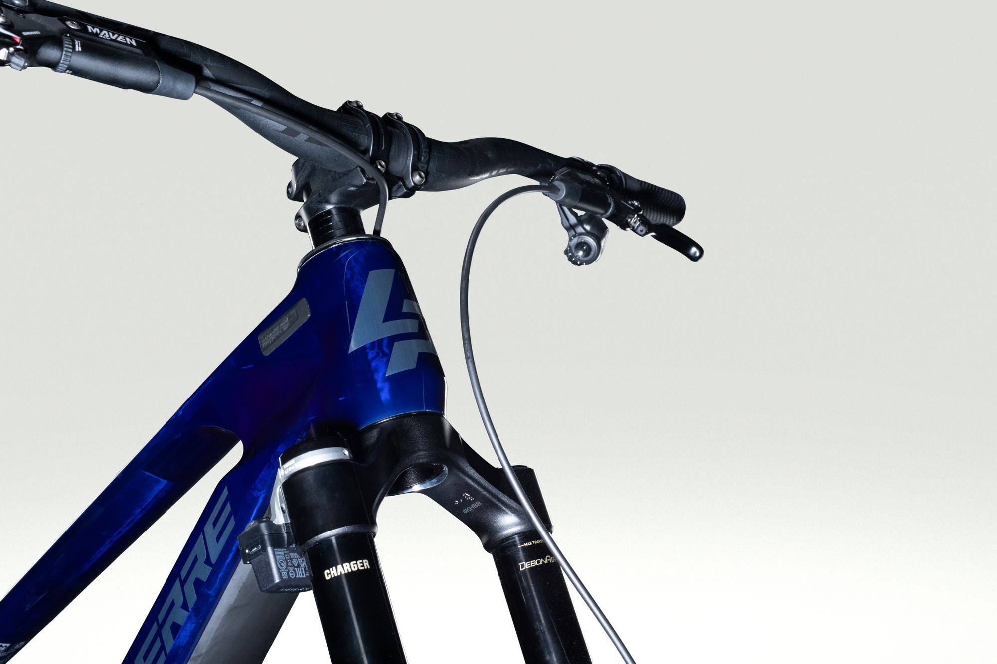 LAPIERRE_MY26_SPICY-CF-TEAM_Mullet_DETAIL-8_LSDUA