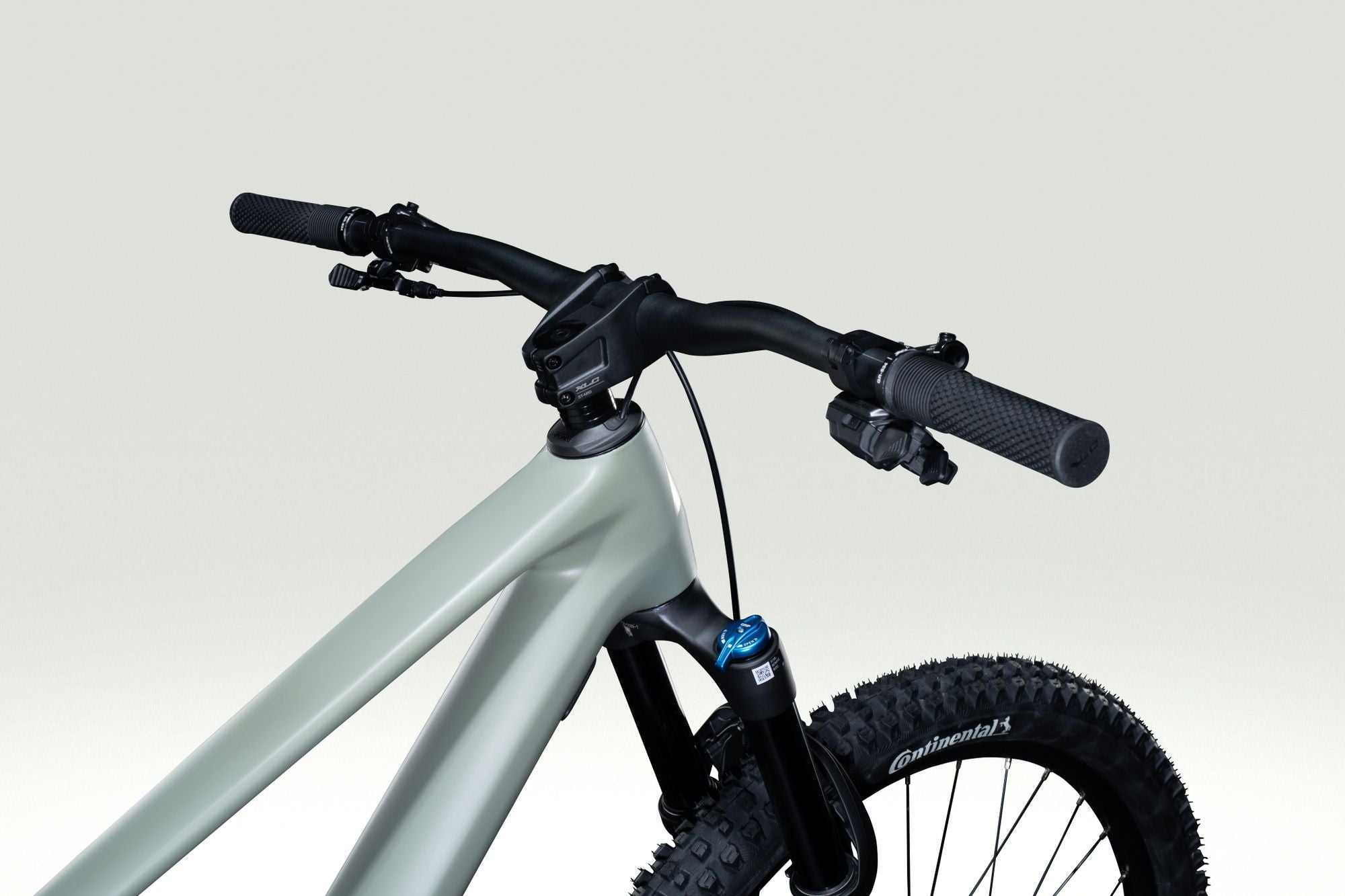 LAPIERRE_MY26_ZESTY-CF-7