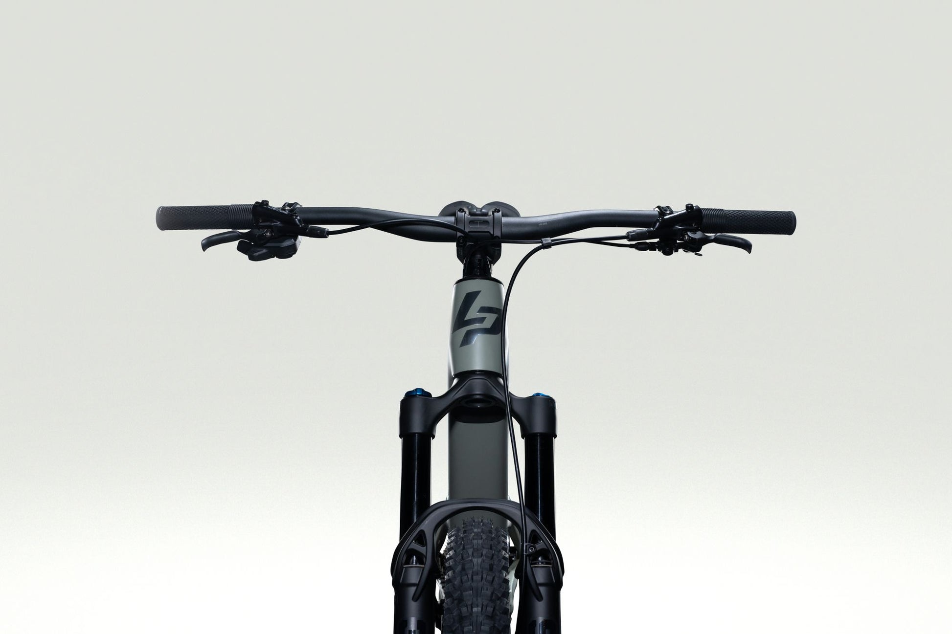 LAPIERRE_MY26_ZESTY-CF-7