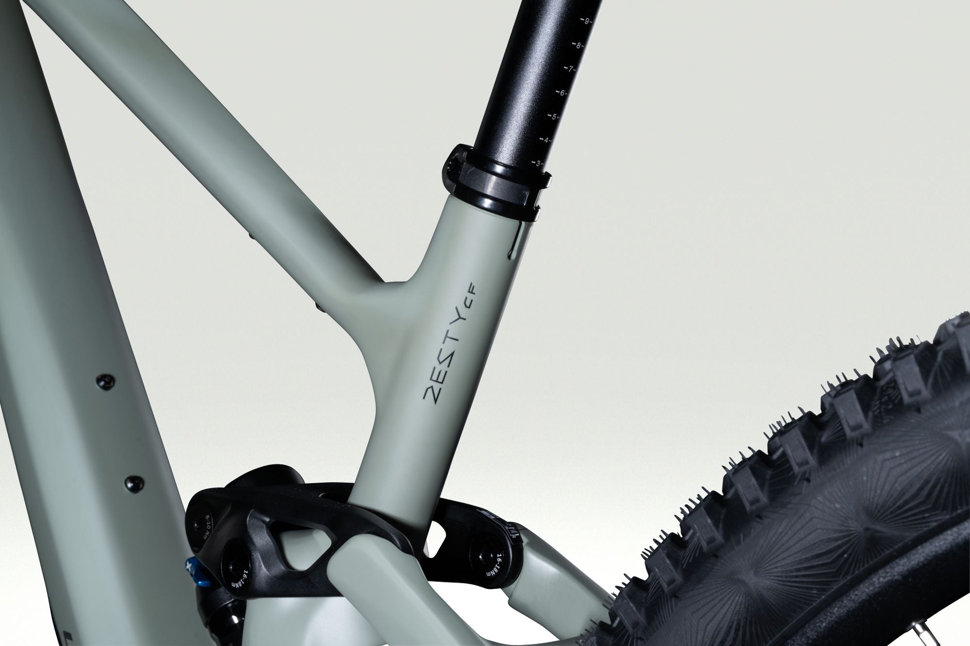 LAPIERRE_MY26_ZESTY-CF-7