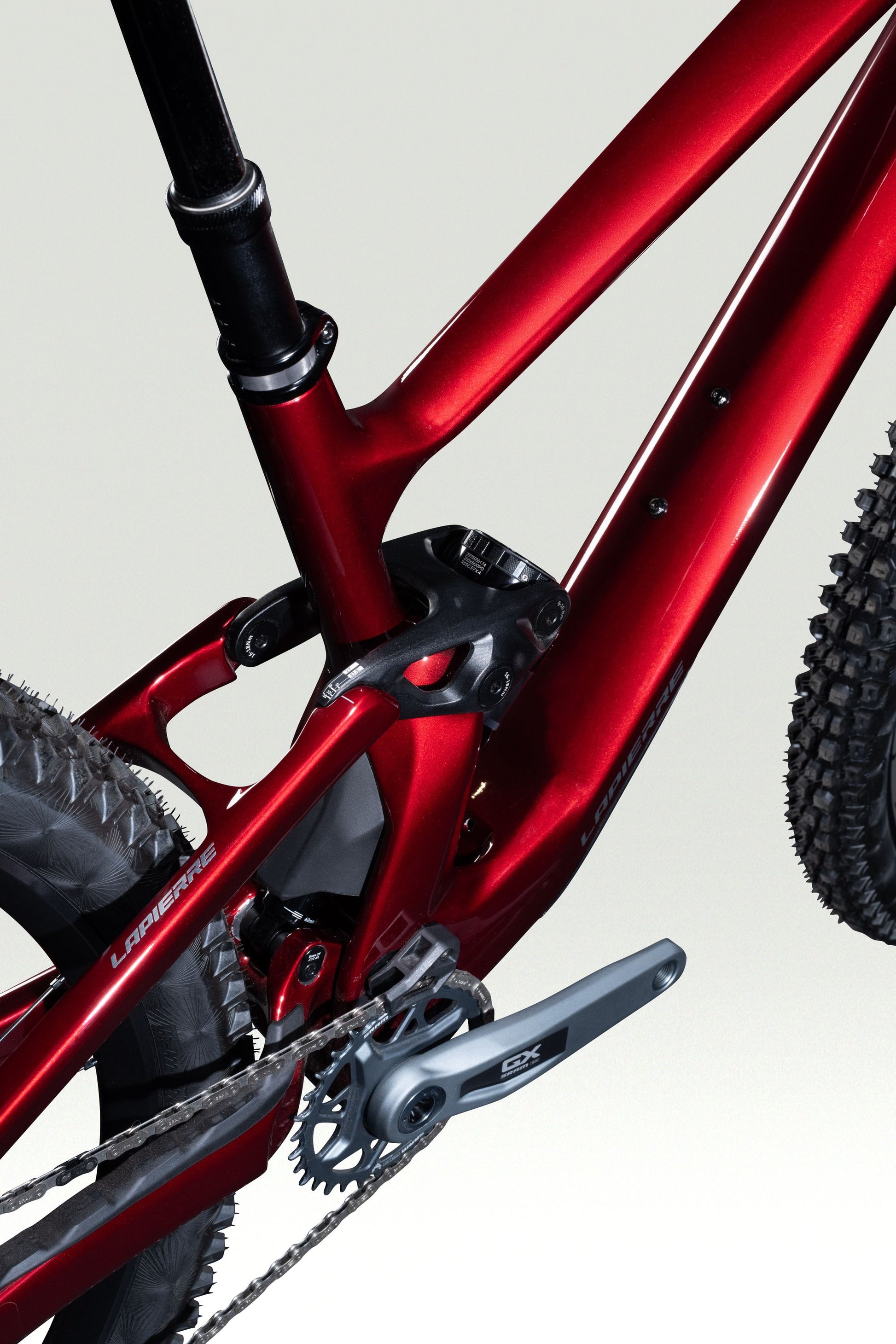 LAPIERRE_MY26_ZESTY-CF-8
