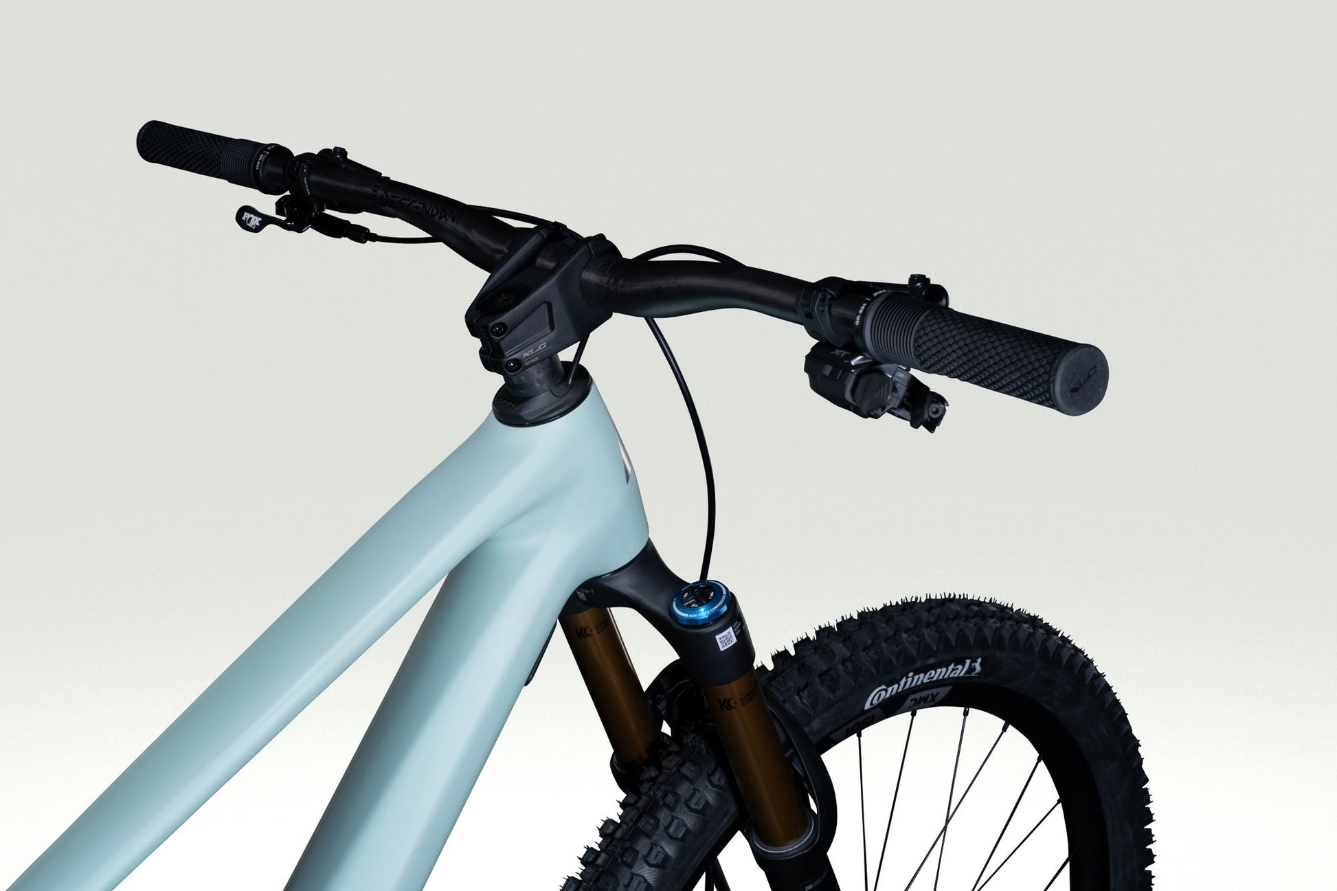 LAPIERRE_MY26_ZESTY-CF-9
